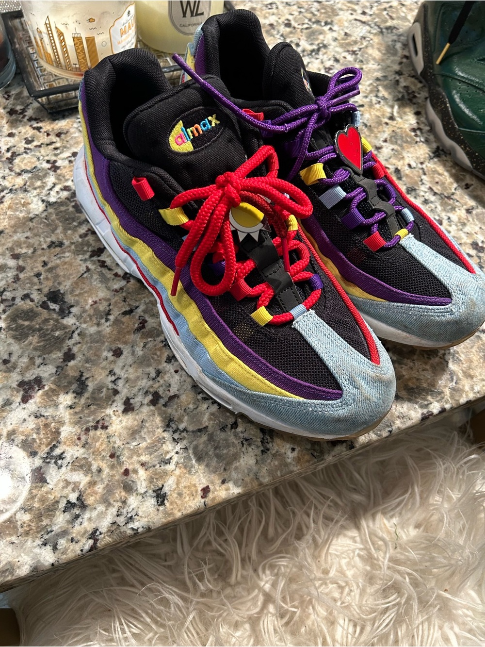 Nike Men's Multicolor Sneakers -2019
Nike Air Max 95 SP 'Multi-Color sneakers